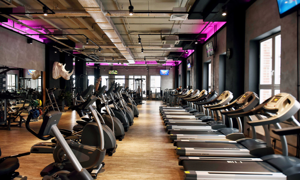 A Gym Training Lane